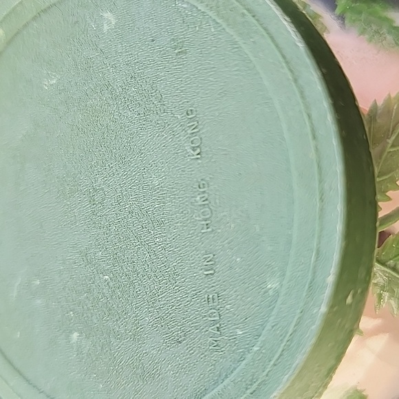 HONG KONG GLASS FLOWERS 💐  CANDLE SET. OF 2 HOLDERS - Picture 6 of 6